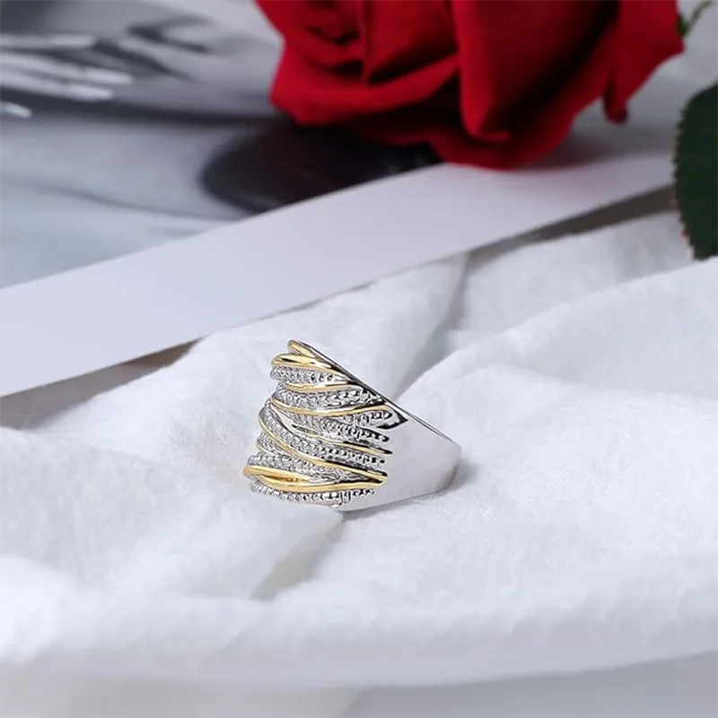 Anillo de moda para mujer: ¿Por qué es la máxima declaración de estilo?